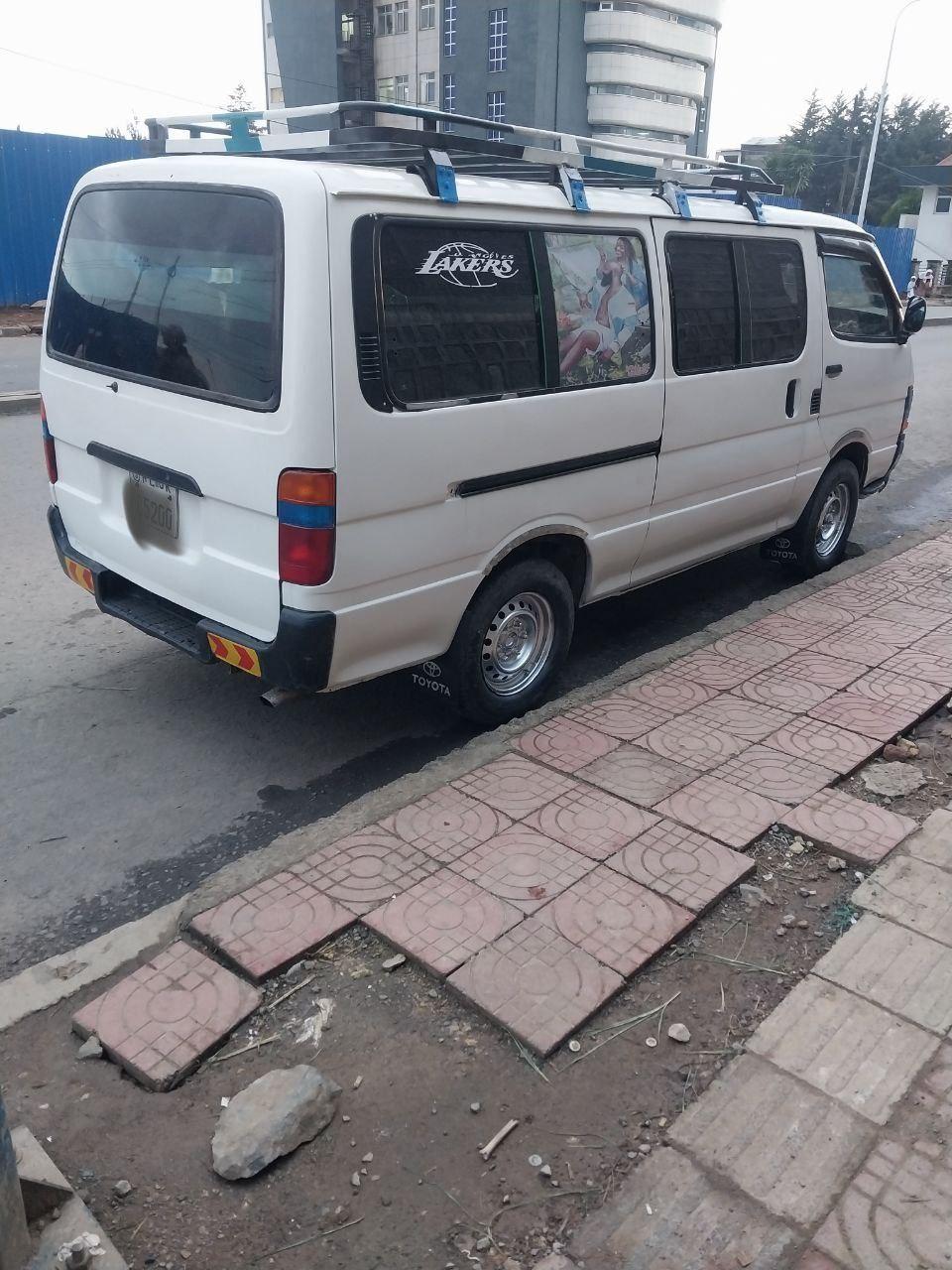 Hiace 5L