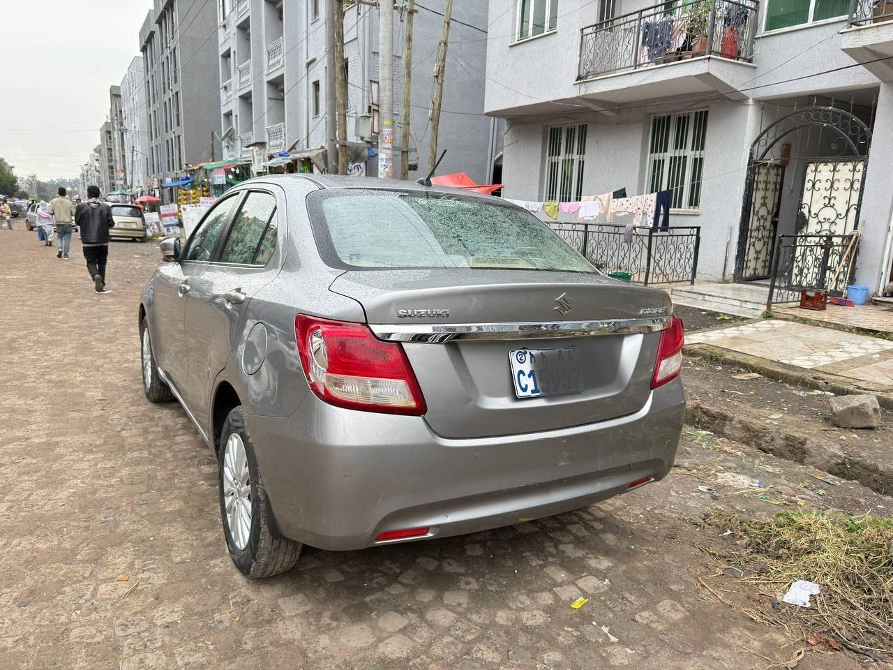 Suzuki dzire