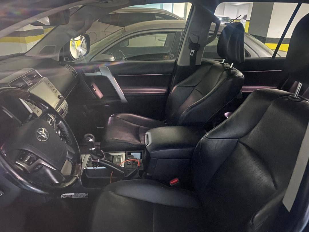 Toyota  prado