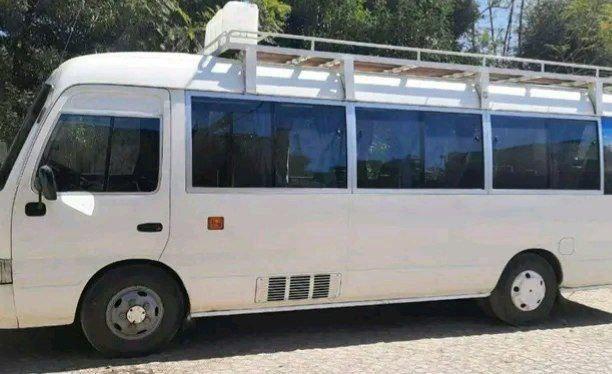 Toyota 1HZ ኮስተር