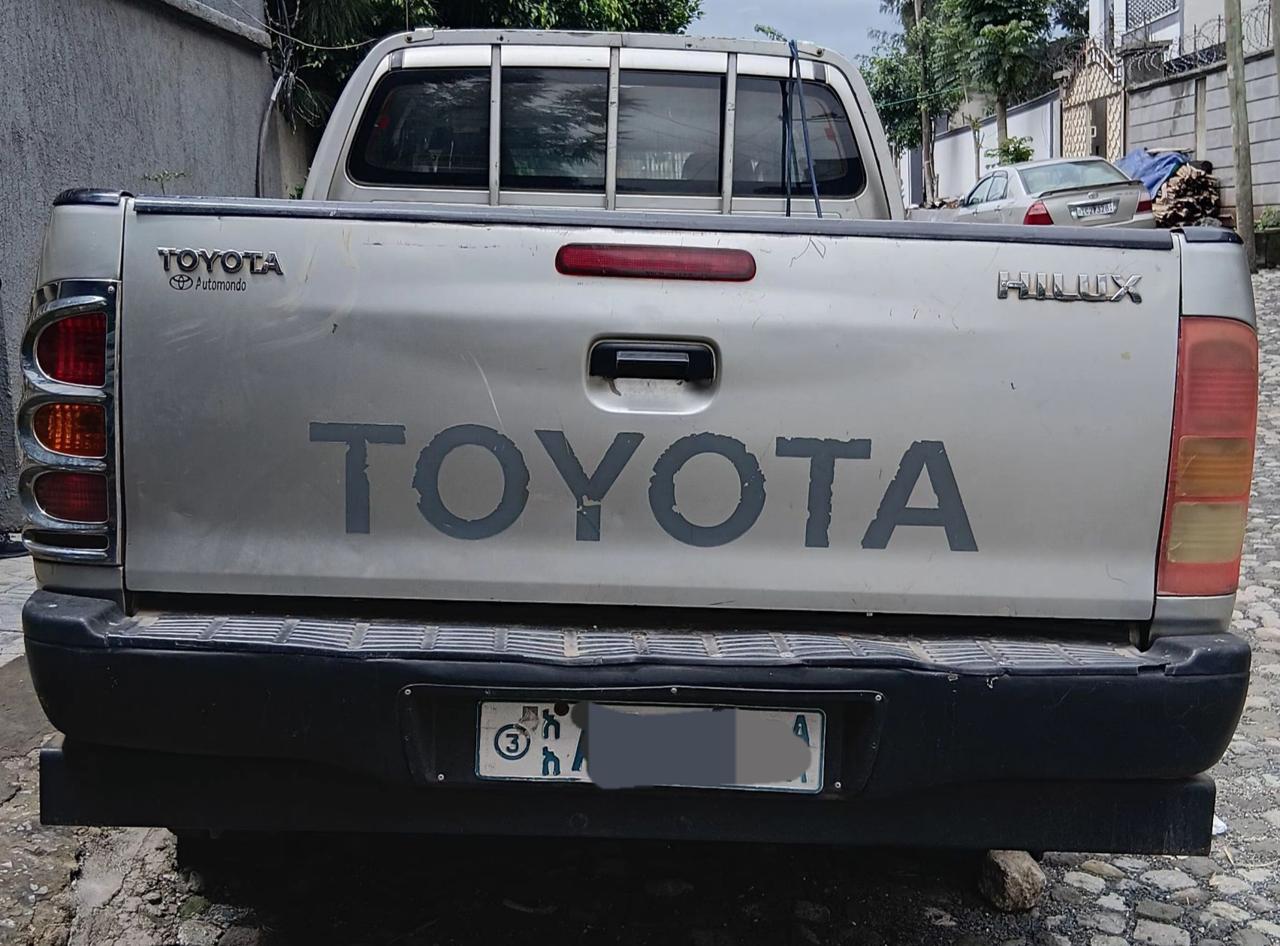 Toyota Hilux 
